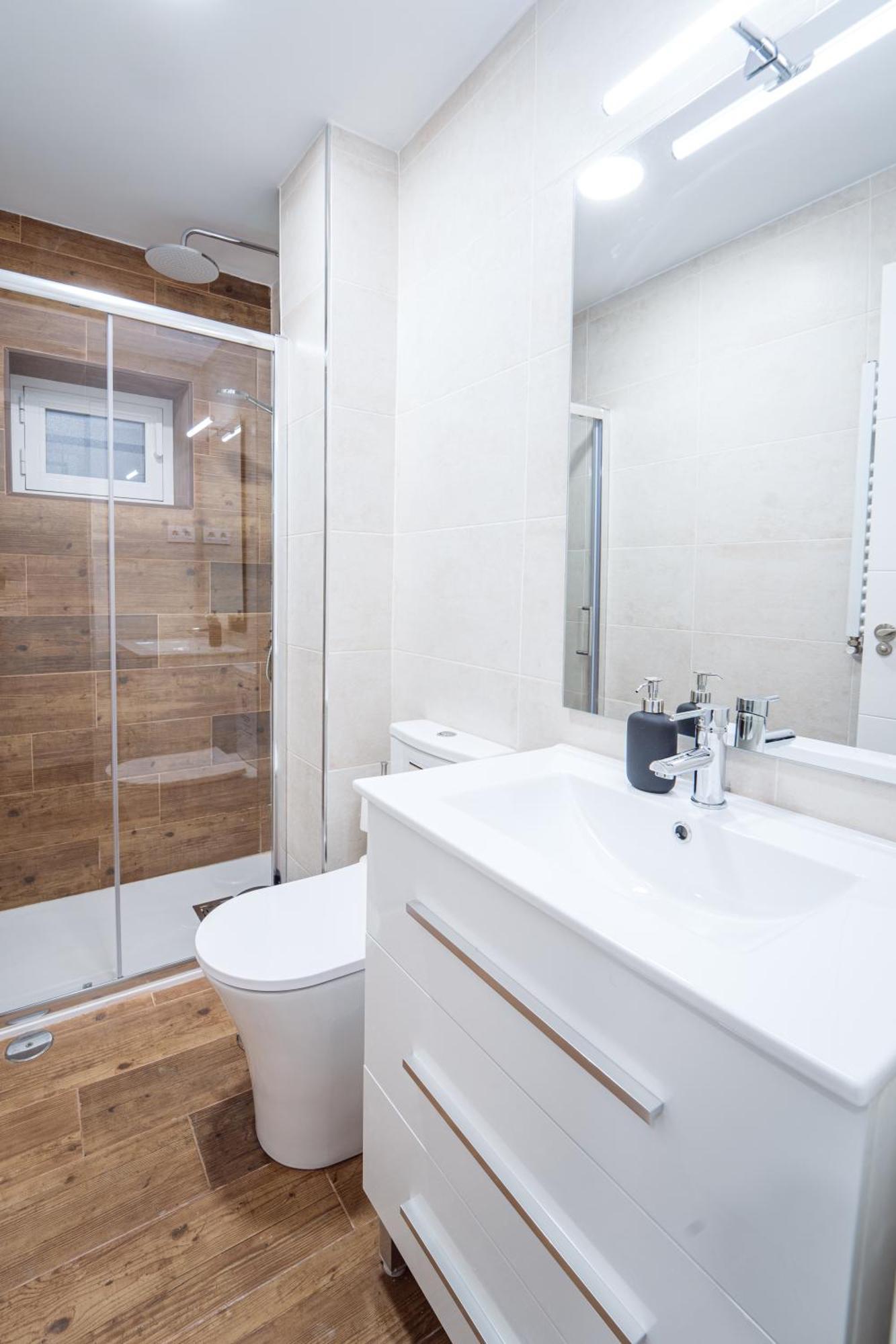 Nuevo Apartamento Cerca Del Ifema By Bebalmy Madrid Esterno foto